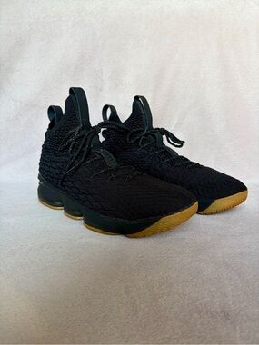 Men's Black Lebron James XV Athletic Court Sneakers with Gum Sole
